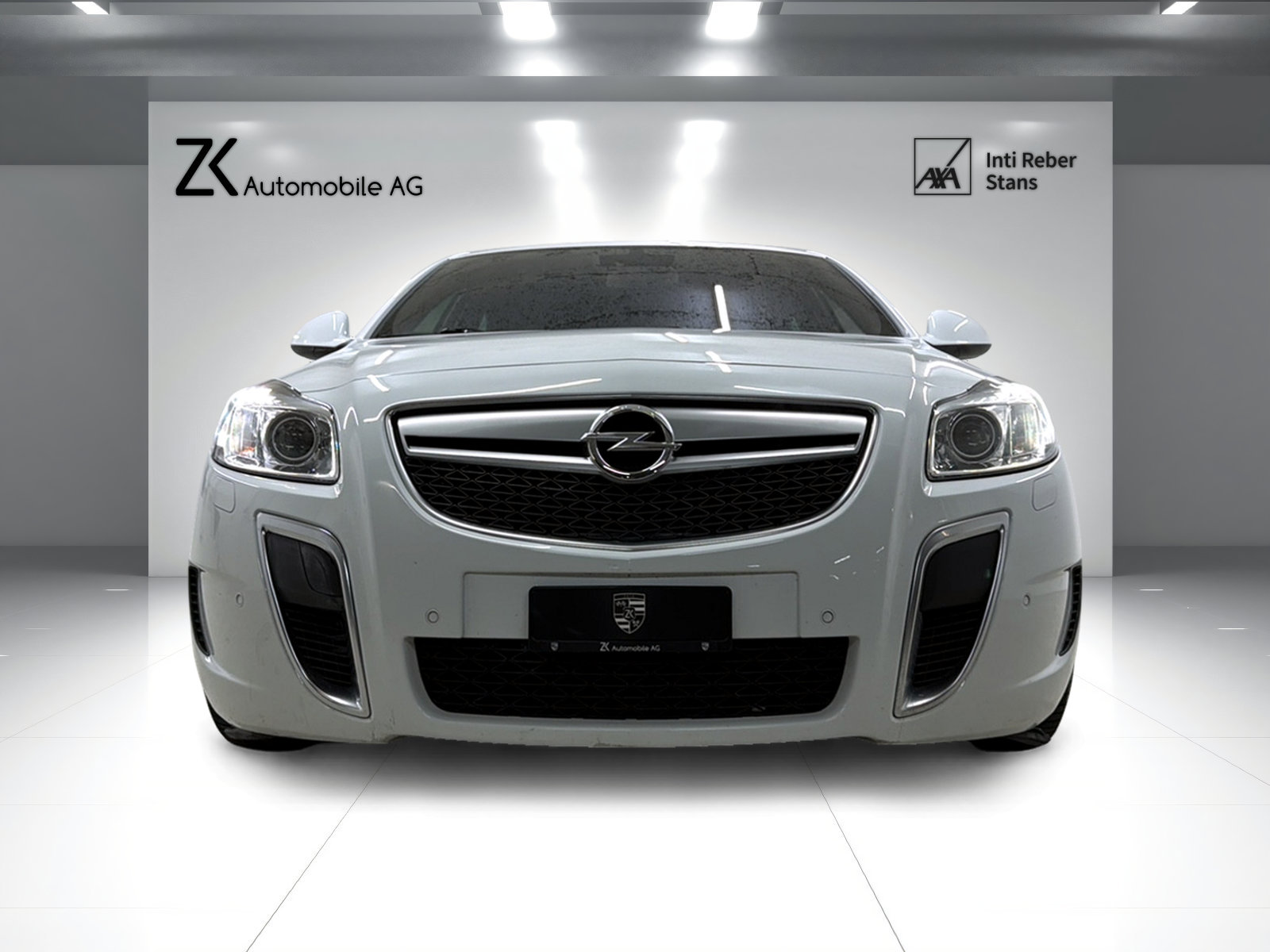 OPEL Insignia 2.8 Turbo 325PS OPC Olympic White 4WD / OPC Re, Benzin, Occasion / Gebraucht, Handschaltung - 4