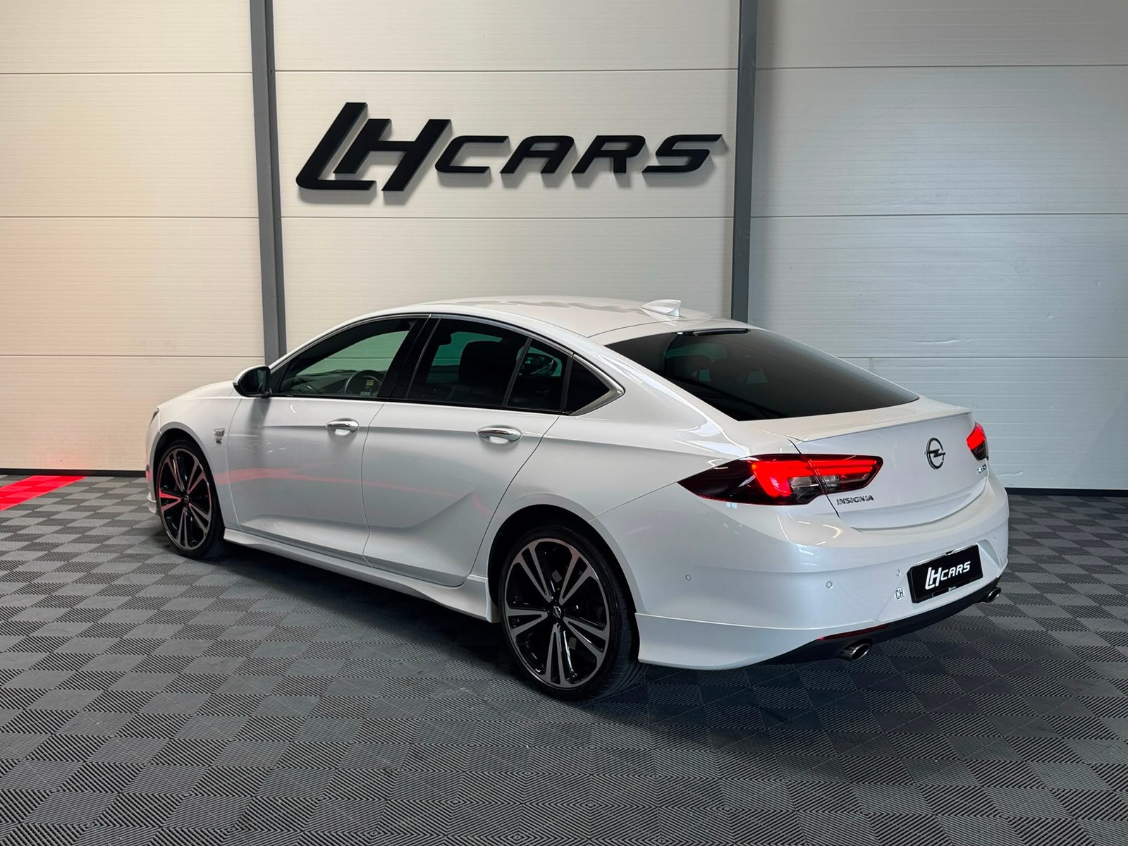 OPEL Insignia Grand Sport 2.0 T Excellence AWD, Benzina, Occasioni / Usate, Automatico - 3