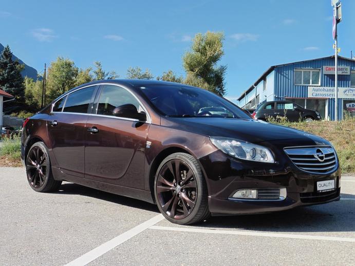 OPEL Insignia 2.8 Turbo Cosmo 4WD Automatic, Benzin, Occasion / Gebraucht, Automatik