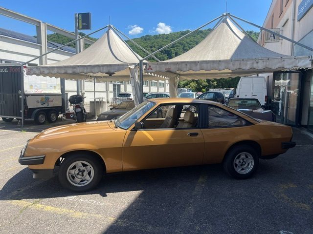 OPEL MANTA 2.0 GT/E, Petrol, Classic, Manual - 4