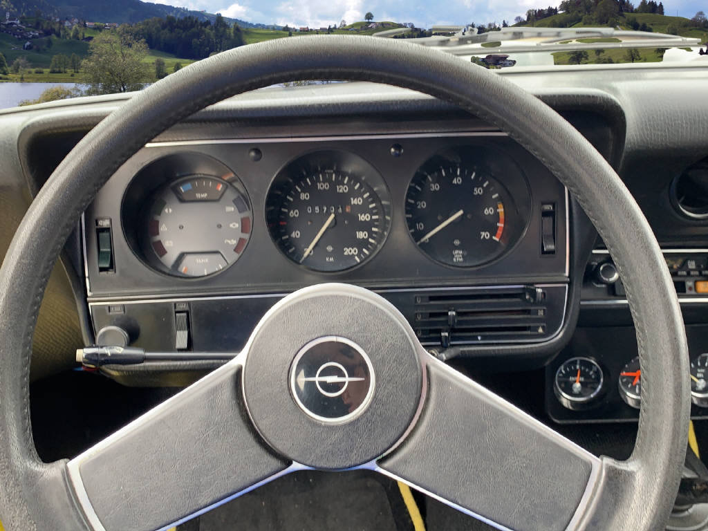 OPEL Manta A RC, Essence, Occasion / Utilisé, Manuelle - 7