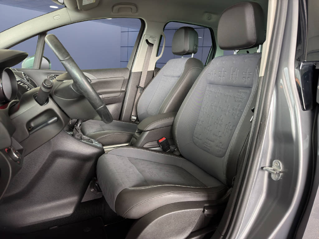 OPEL Meriva 1.4 T 140 eTEC Cosmo, Essence, Occasion / Utilisé, Automatique - 6