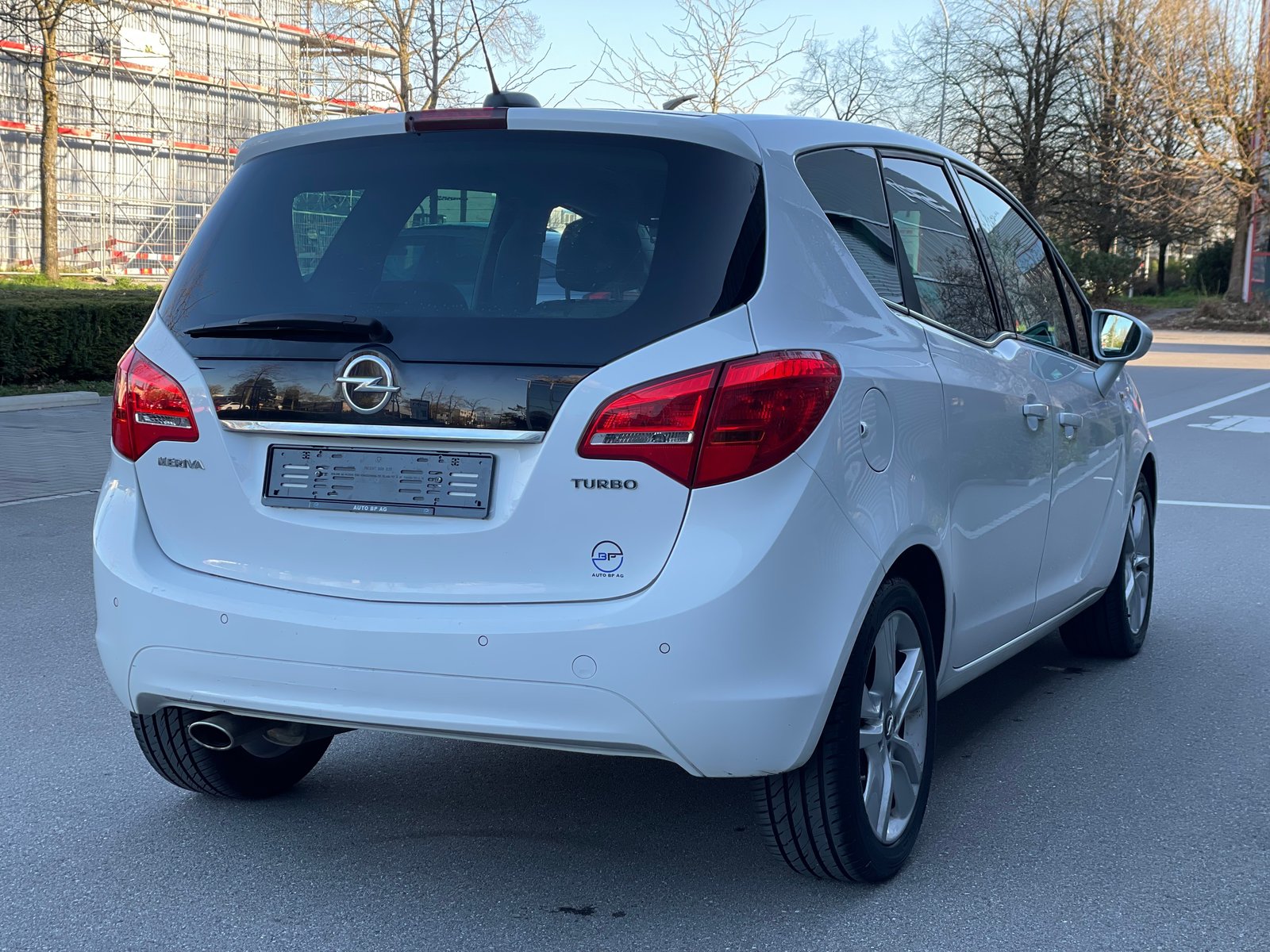 OPEL Meriva 1.4 Turbo Cosmo, Essence, Occasion / Utilisé, Manuelle - 4