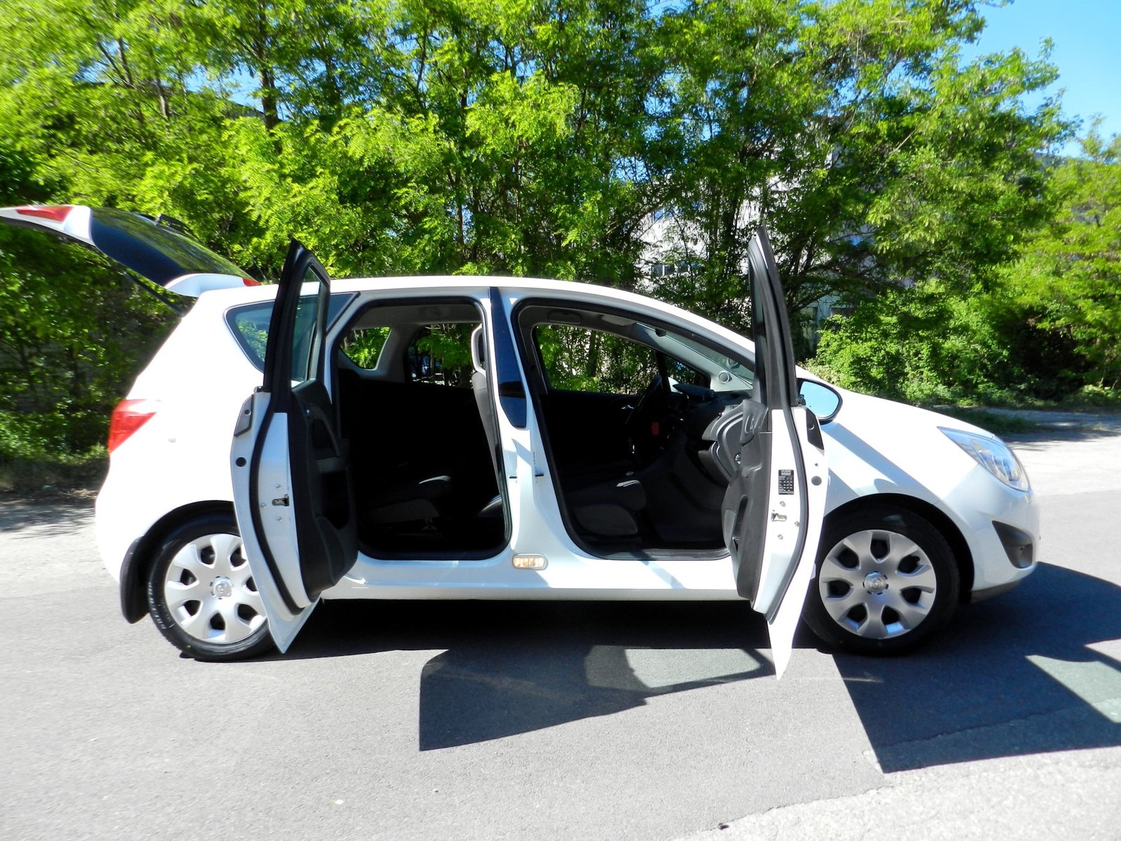 OPEL Meriva 1.4 Turbo Enjoy, Petrol, Second hand / Used, Manual - 3