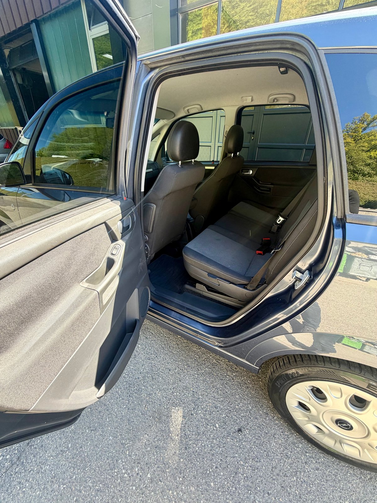 OPEL Meriva 1.8i 16V Enjoy, Benzin, Occasion / Gebraucht, Handschaltung - 7