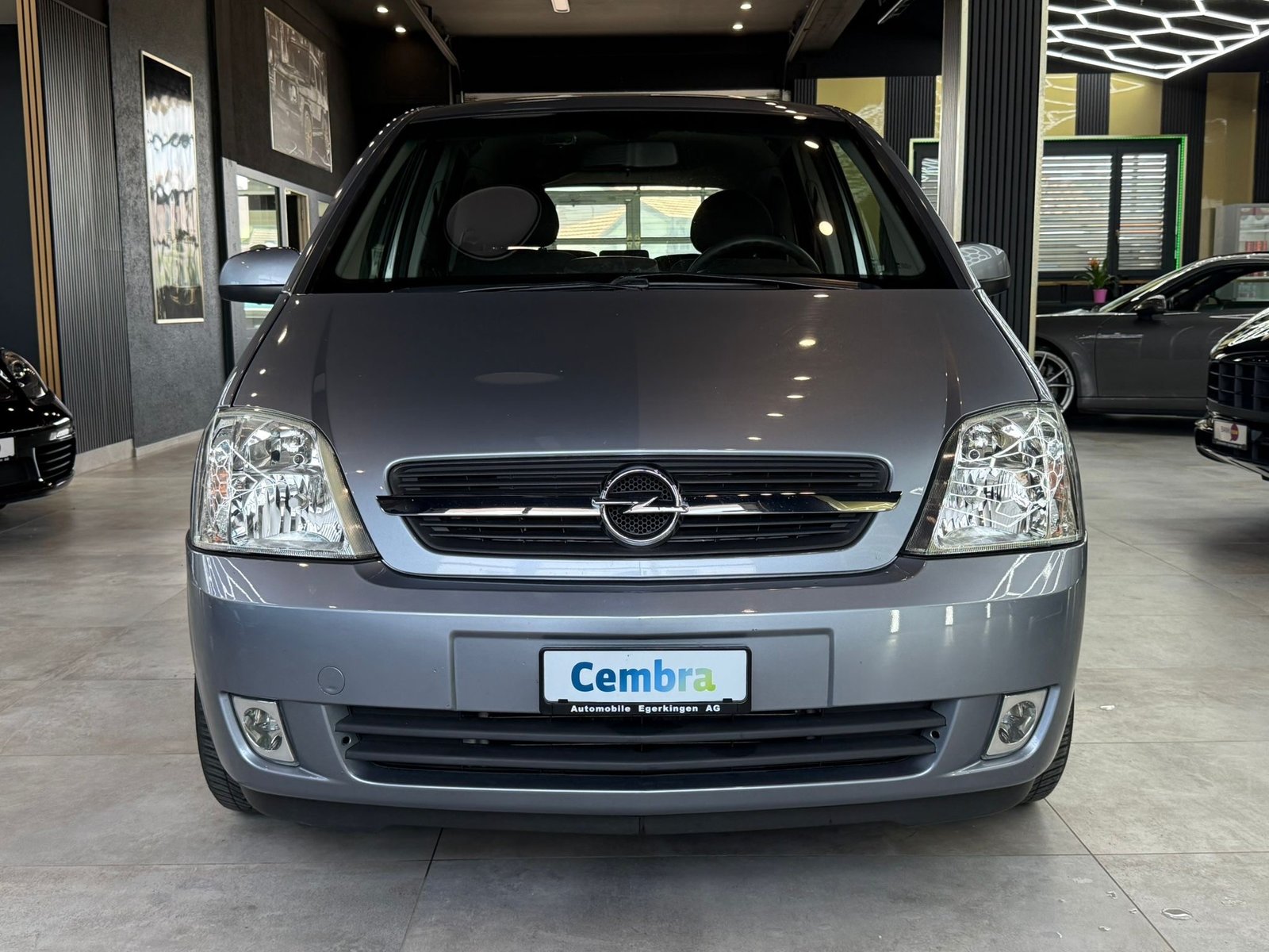 OPEL Meriva 1.8i 16V Essentia, Essence, Occasion / Utilisé, Automatique - 2