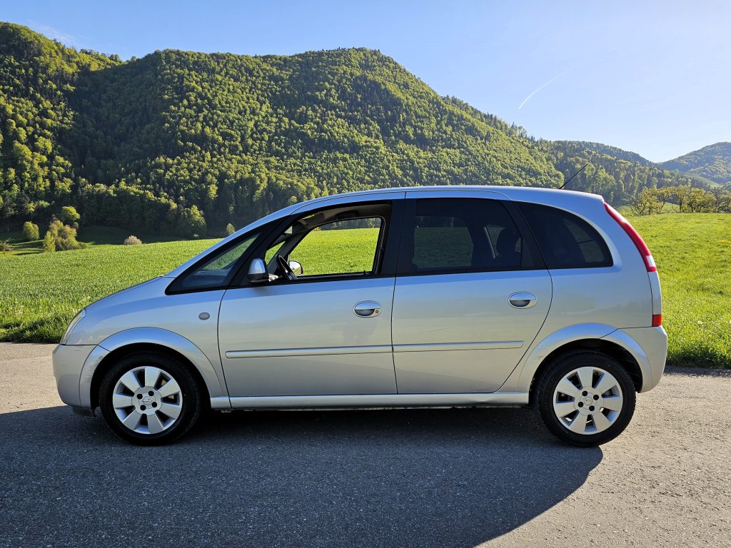 OPEL MERIVA 1.6i 16V Cosmo, Essence, Occasion / Utilisé, Manuelle - 2