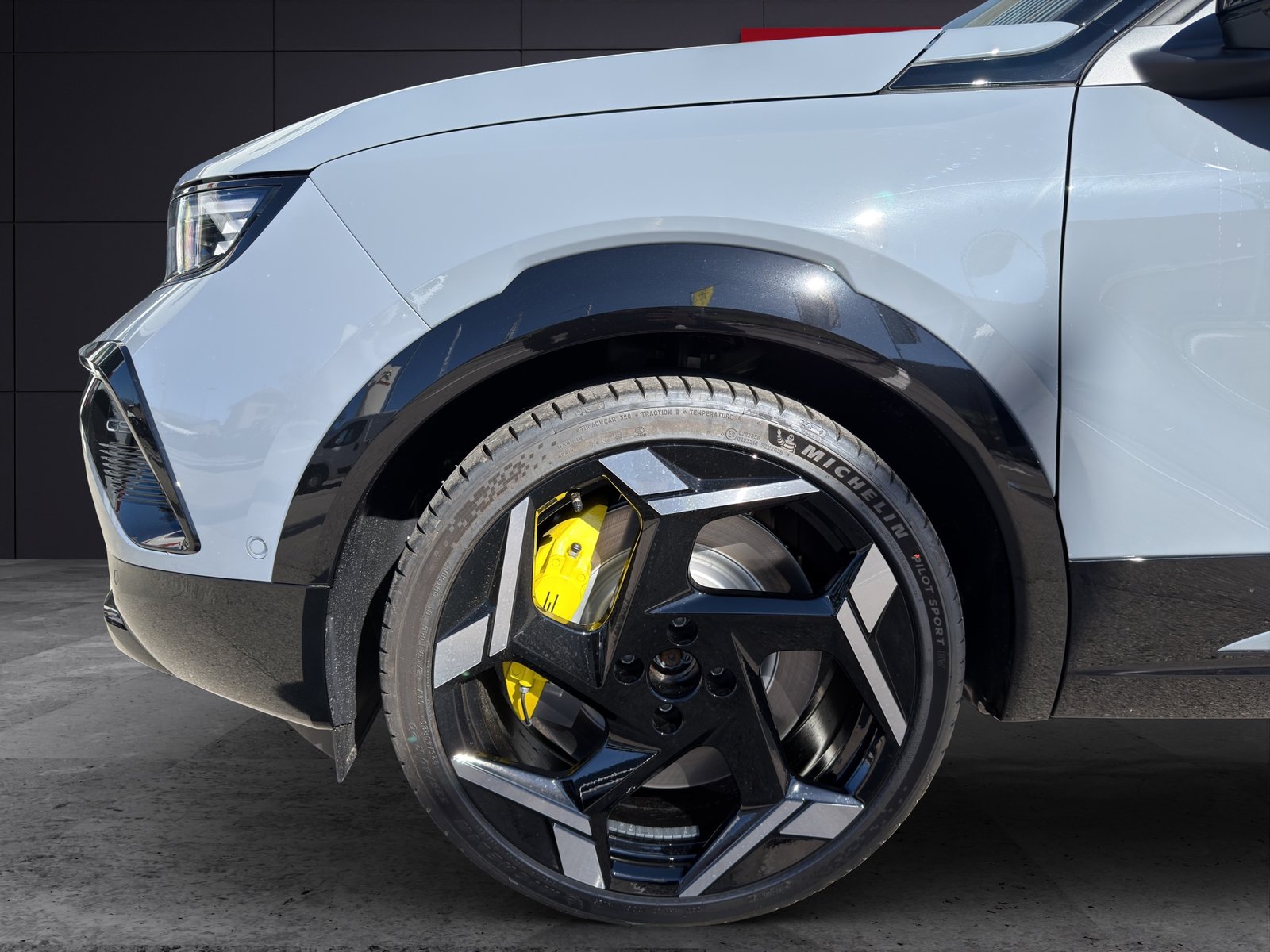 OPEL Mokka 54 kWh GSE, Elektro, Neuwagen, Automatik - 5