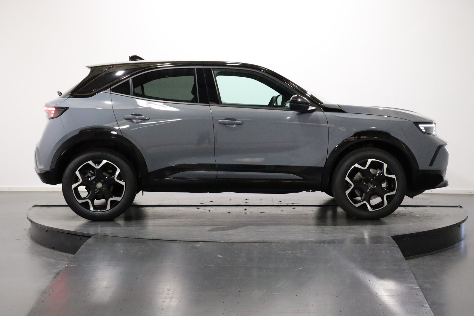 OPEL Mokka 1.2 T 145 HEV GS, Mild-Hybrid Petrol/Electric, New car, Automatic - 2