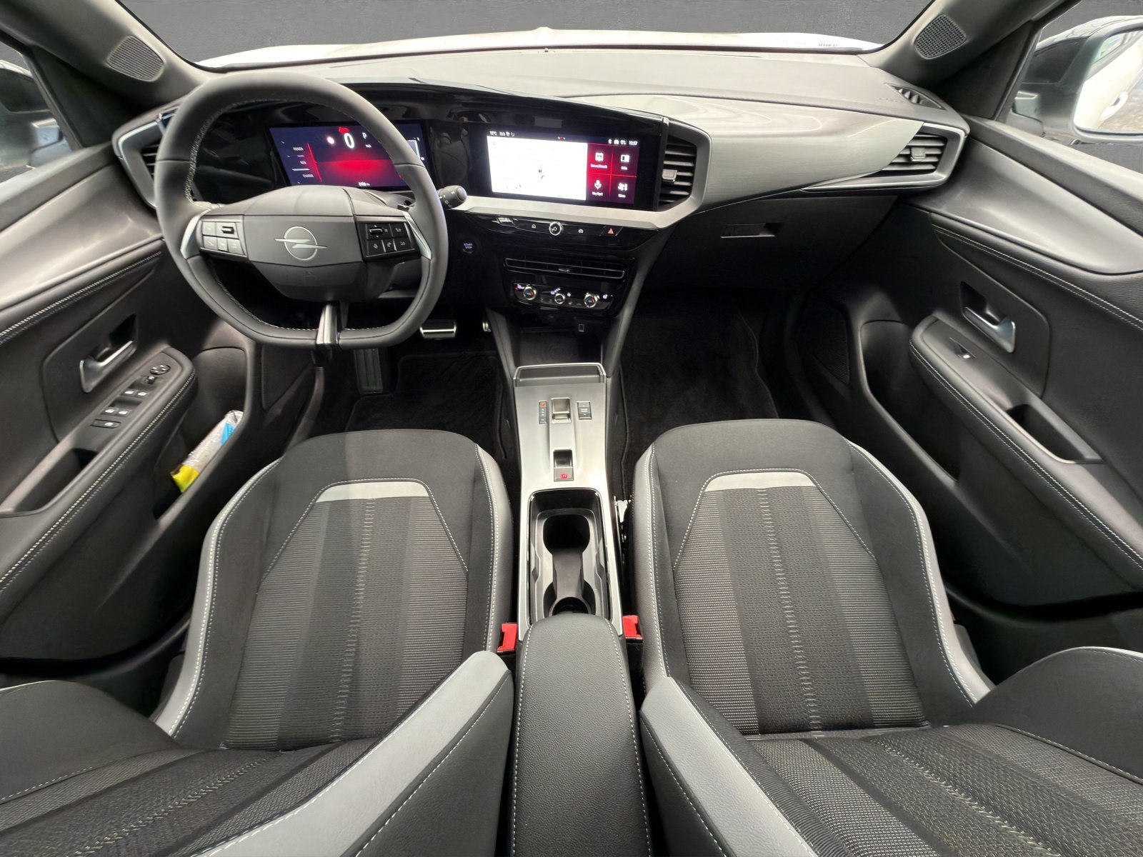 OPEL Mokka 1.2 Direct Injection Turbo MHEV GS 145PS - LED Ma, Mild-Hybrid Petrol/Electric, Second hand / Used, Automatic - 7