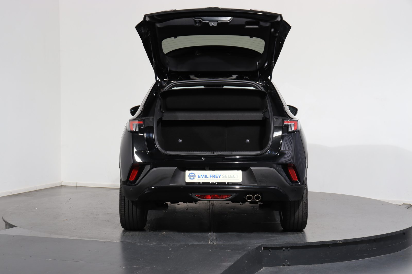 OPEL Mokka 1.2 T 130 Ultimate, Petrol, Second hand / Used, Automatic - 4