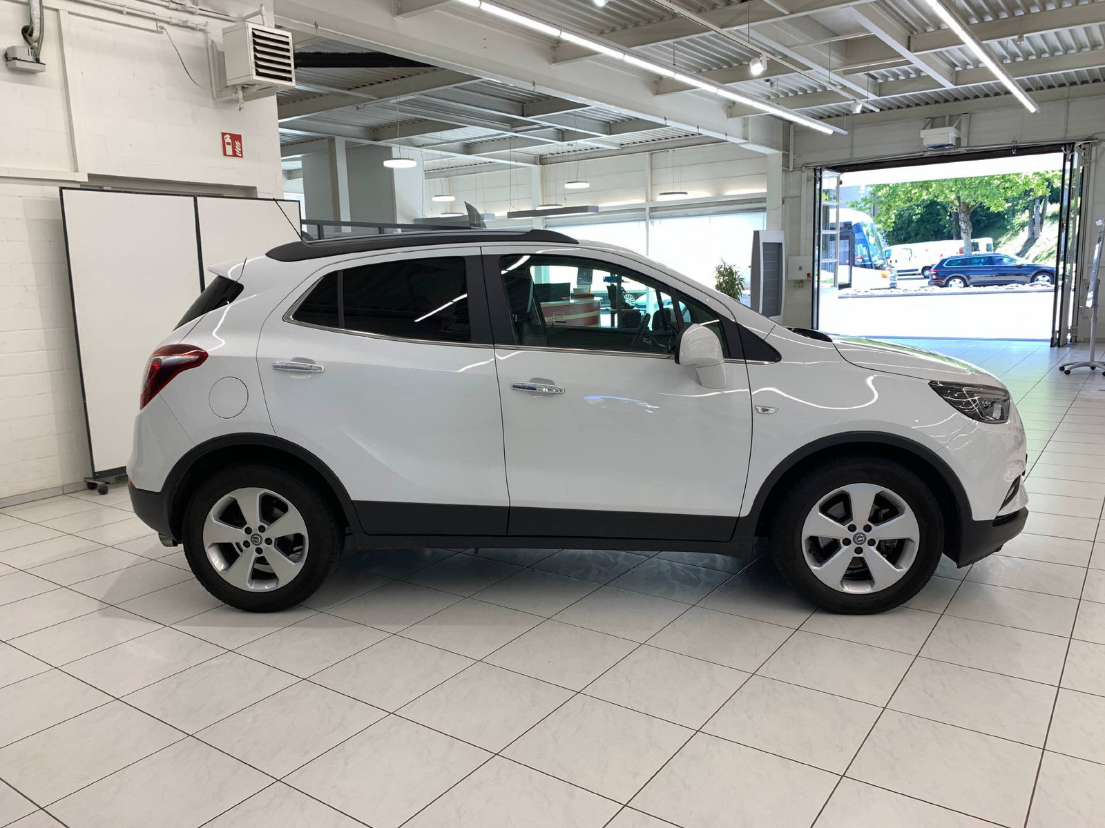 OPEL Mokka X 1.4T 4x4 Excellence S/S, Petrol, Second hand / Used, Automatic - 4
