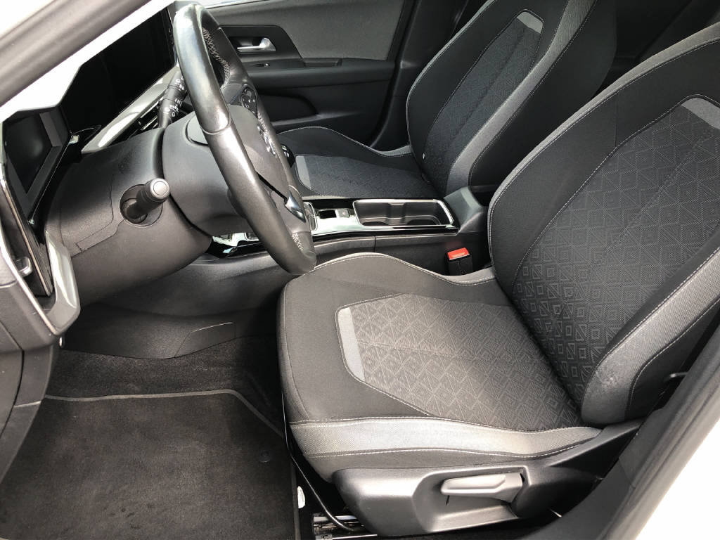 OPEL Mokka 1.2 T 130 Edition, Benzin, Vorführwagen, Handschaltung - 5