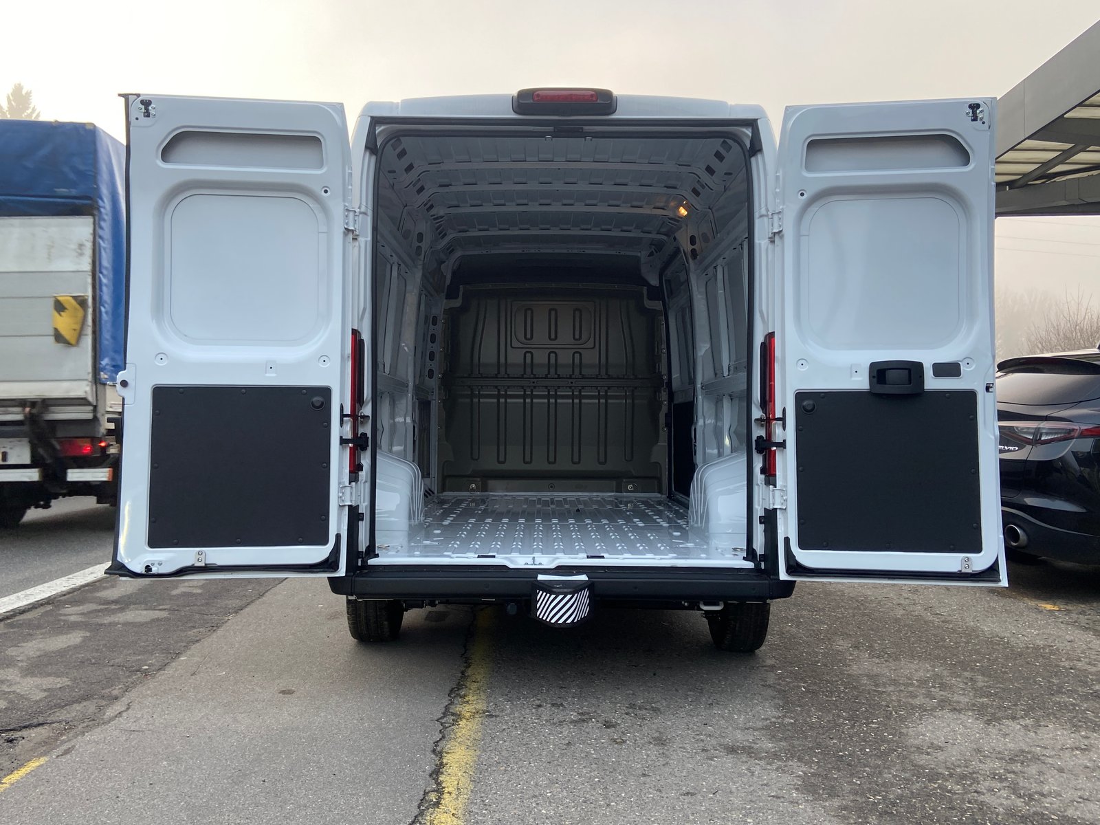 OPEL Movano 2.2 d 3,5t L3H2 180PS AHK, Diesel, Neuwagen, Handschaltung - 4