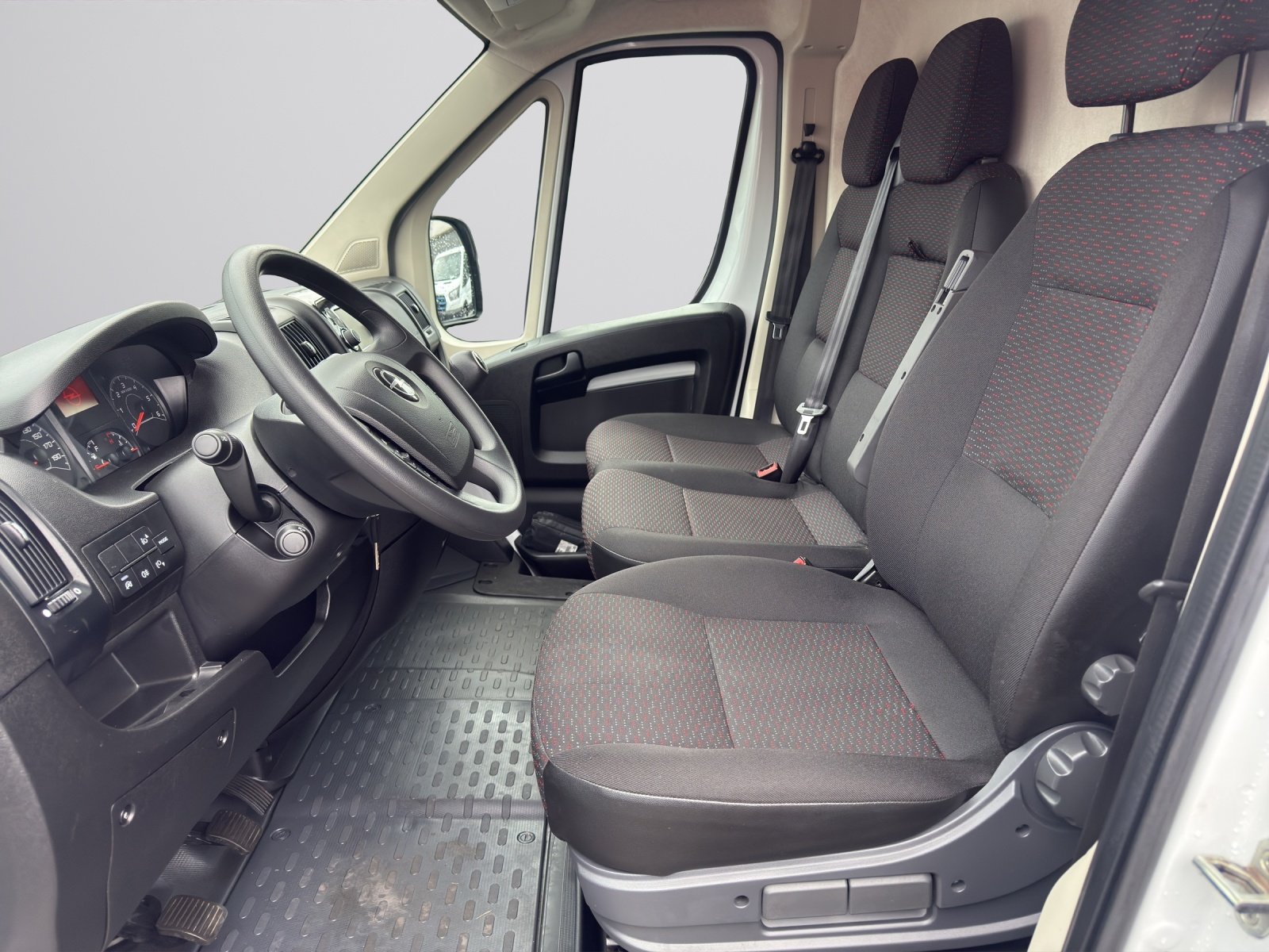 OPEL Movano 2.2 d 3,5t L3H2 Essentia, Diesel, Occasion / Utilisé, Manuelle - 5