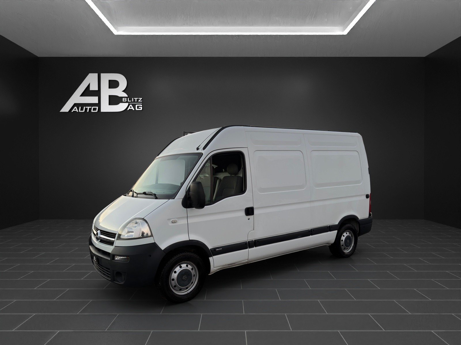 OPEL Movano 2.5 CDTI 3.5t, Diesel, Occasion / Utilisé, Manuelle - 2