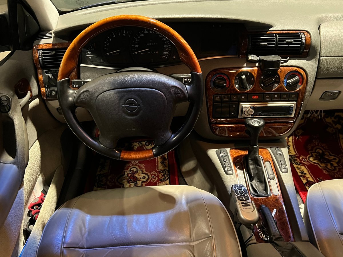 OPEL Omega 3.0i MV6 Steinmetz mit Delta Motor, Essence, Occasion / Utilisé, Automatique - 4