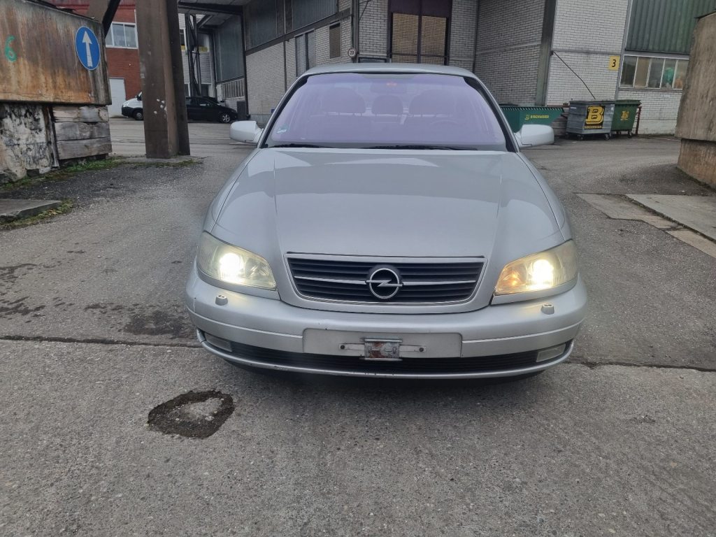 OPEL OMEGA 2.2i 16V Comfort