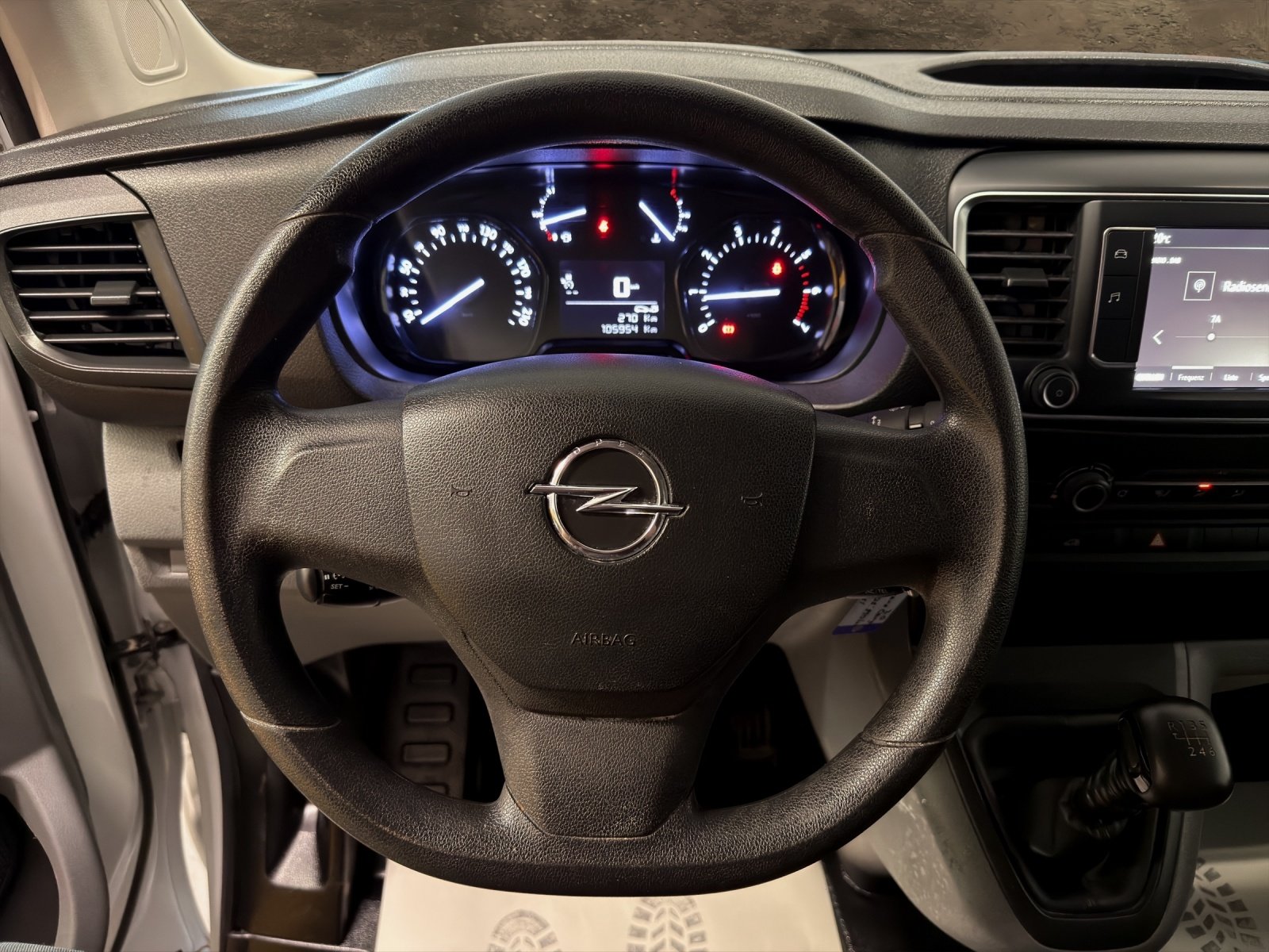 OPEL OPEL Vivaro Cargo 2.0 D Enjoy s/s M, Diesel, Occasion / Utilisé, Manuelle - 4