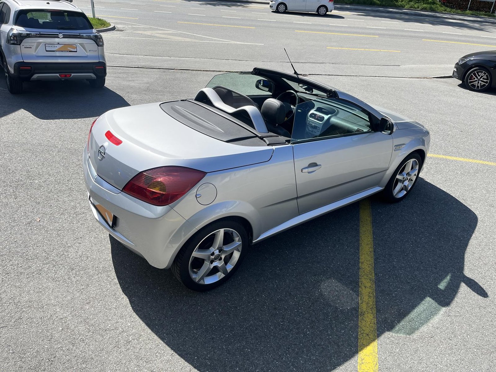 OPEL Tigra Twin Top 1.4i 16V TP Sport, Essence, Occasion / Utilisé, Manuelle - 4