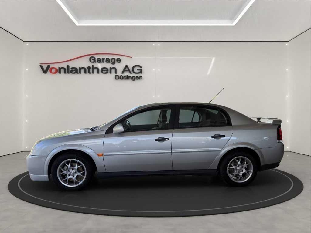 OPEL VECTRA 2.2i 16V Comfort, Benzin, Occasion / Gebraucht, Handschaltung - 2