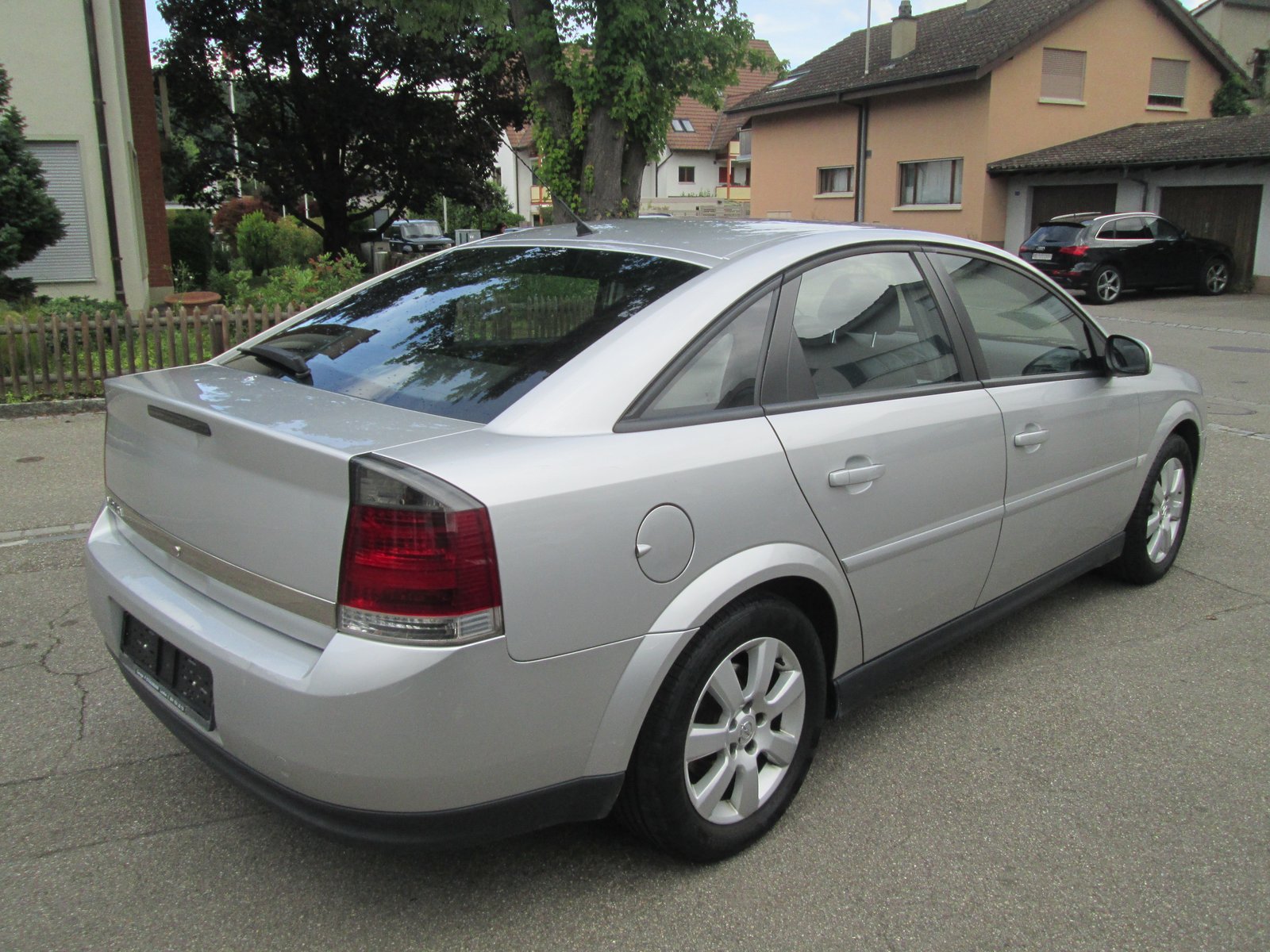 OPEL Vectra 2.2 Design Edition, Petrol, Second hand / Used, Automatic - 5