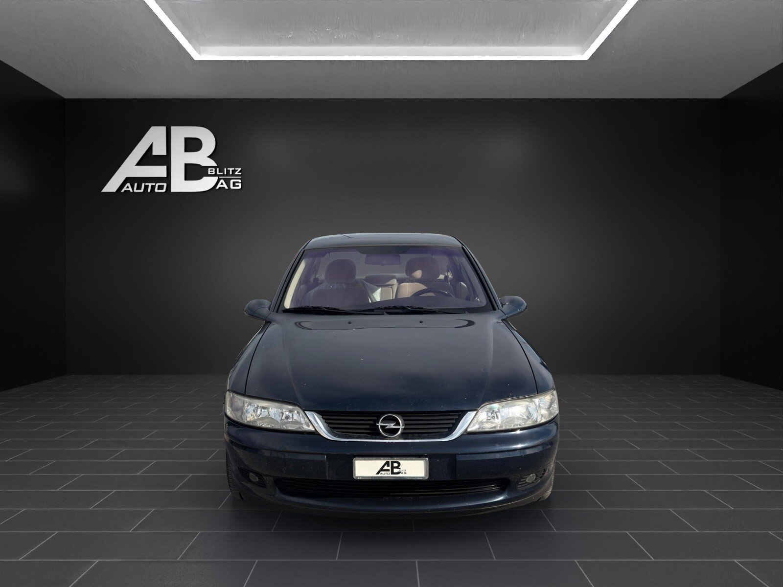OPEL Vectra 2.2i 16V Elegance Automatic