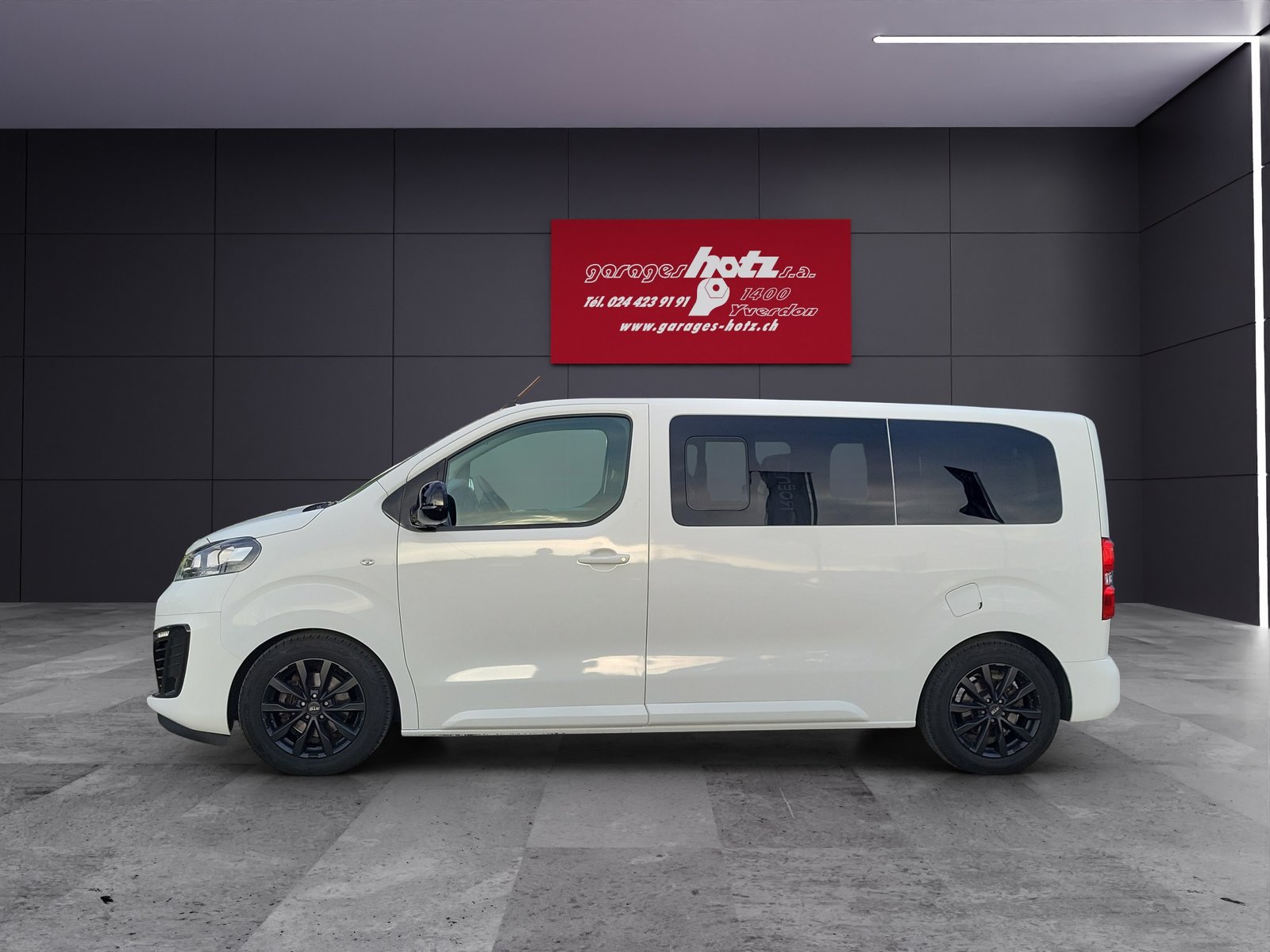 OPEL Vivaro Combi 2.0 Essential M, Diesel, Occasion / Gebraucht, Handschaltung - 2