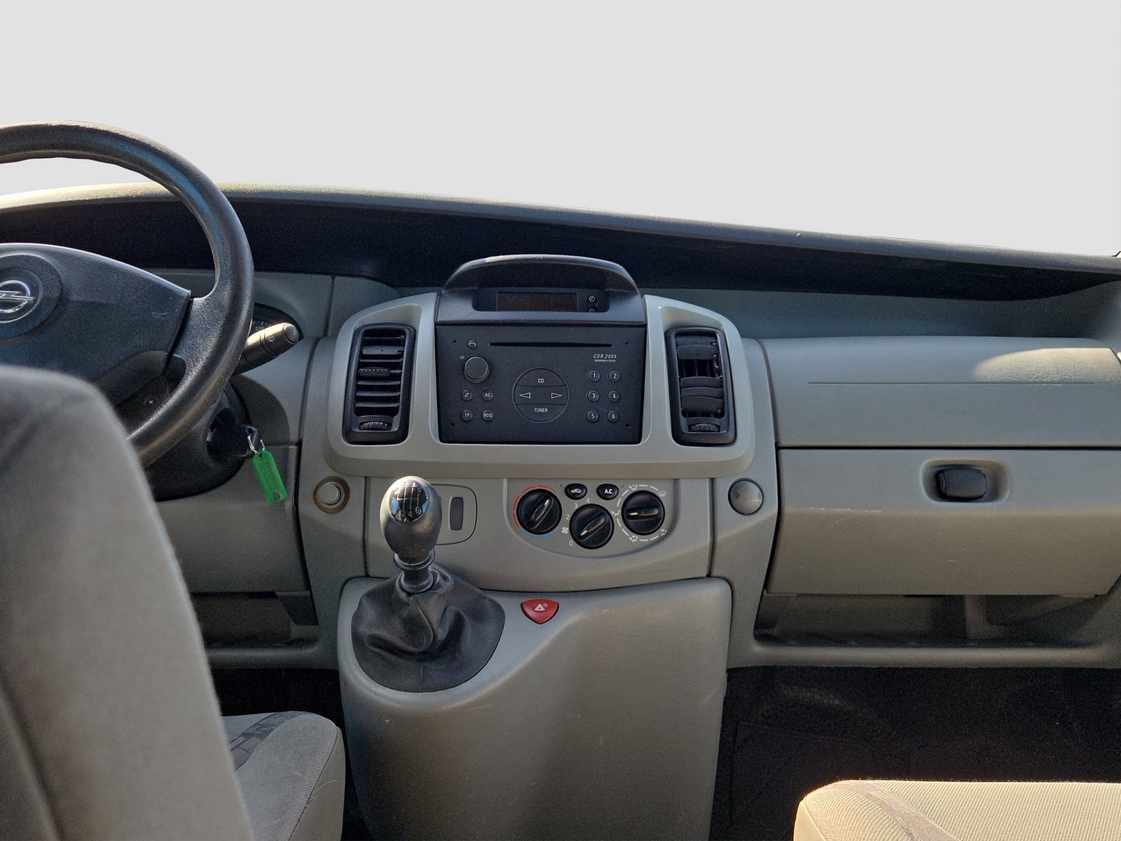 OPEL Vivaro Tour Sportive 1.9 CDTI 2.7t, Diesel, Occasion / Utilisé, Manuelle - 4