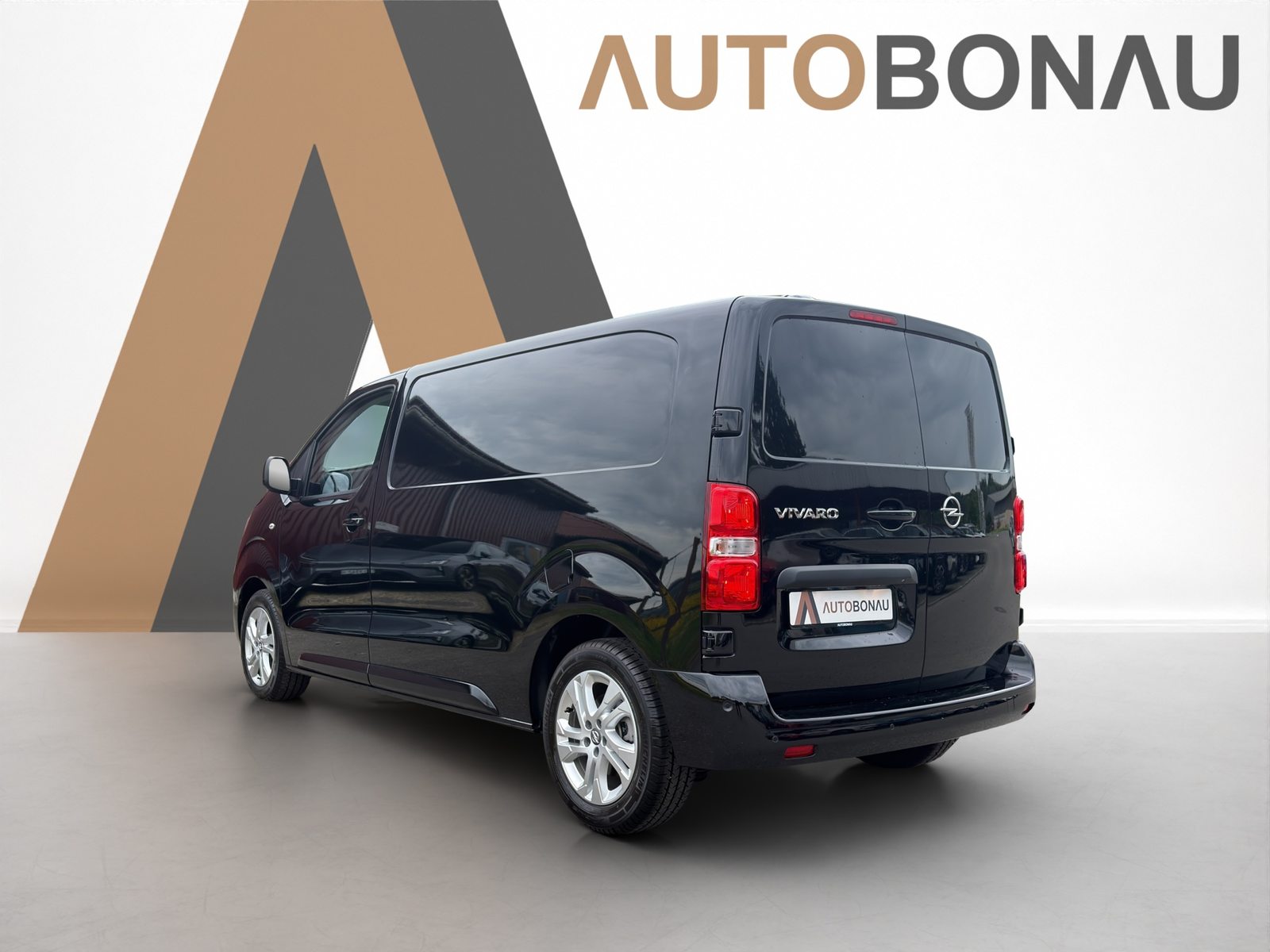 OPEL Vivaro Cargo 2.7 t M 2.0 D 144 S/S, Diesel, Second hand / Used, Automatic - 3
