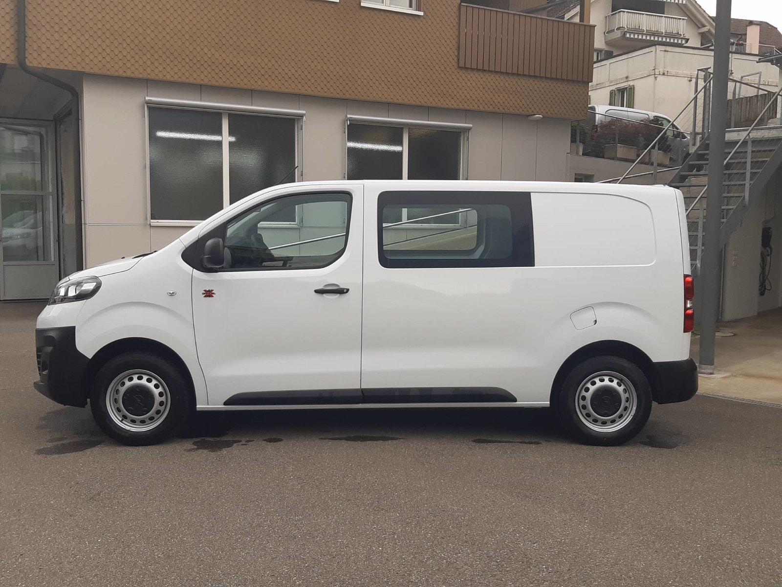 OPEL Vivaro Cargo 2.7 t M 2.0 D 144PS 4x4, Diesel, New car, Manual - 3