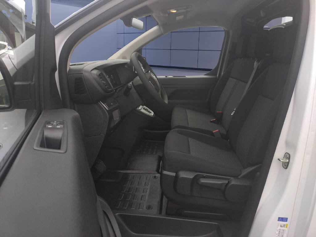 OPEL Vivaro Cargo 2.0 D 144 S/S, Diesel, Auto nuove, Automatico - 6