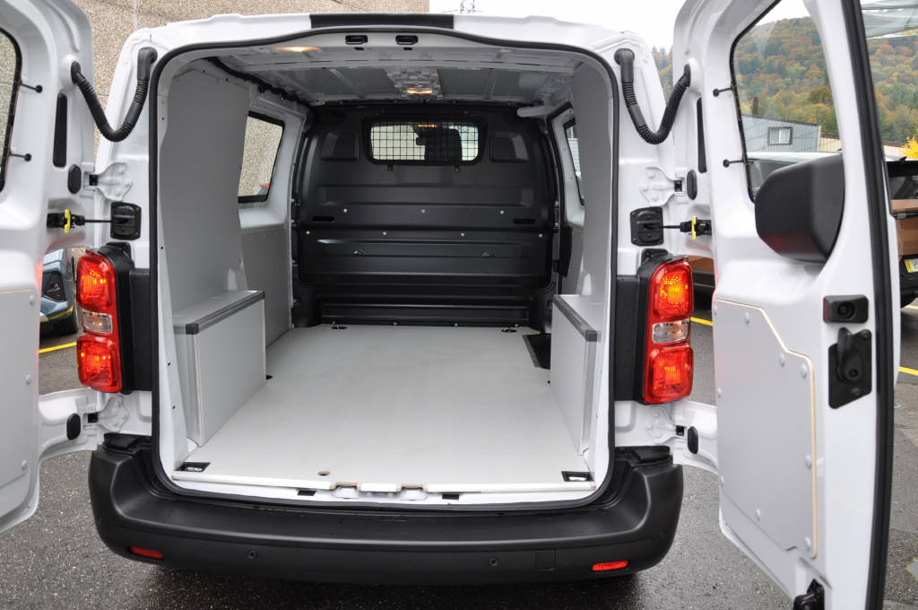 OPEL Vivaro Cargo 1.5 D 120 S/S, Diesel, Voiture nouvelle, Manuelle - 6