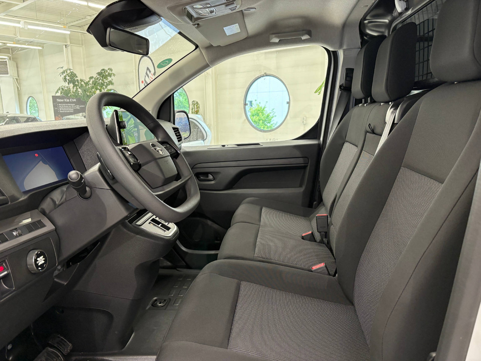 OPEL Vivaro-e Cargo XL 75kWh 4x4, Electric, New car, Automatic - 7