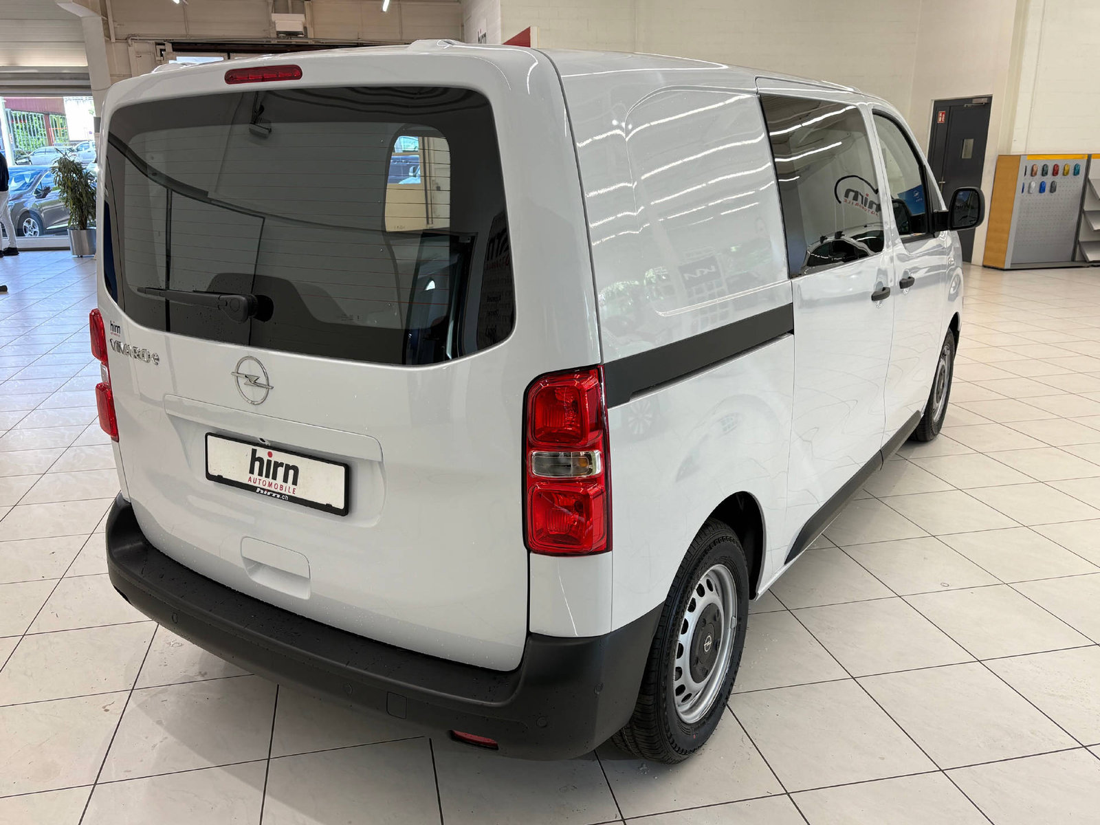 OPEL Vivaro-e Cargo 75kWh, Elektro, Neuwagen, Automatik - 6