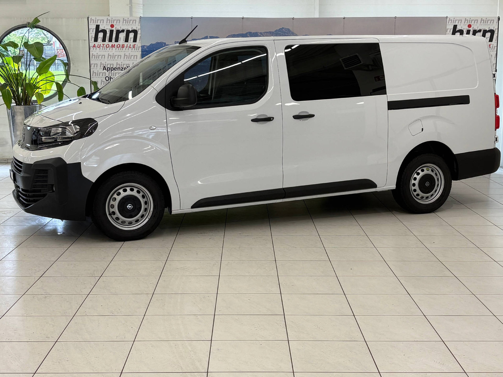OPEL Vivaro Cargo DK Fix XL 2.0 D 144 S/S