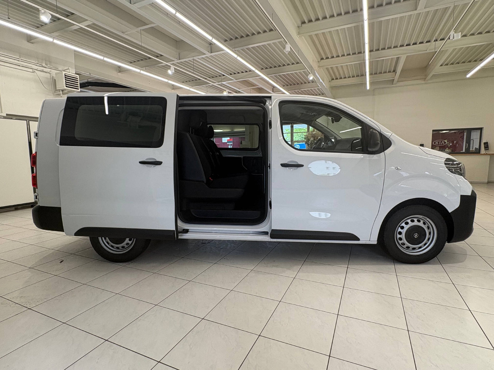 OPEL Vivaro Cargo DK Fix XL 2.0 D 144 S/S, Diesel, New car, Manual - 4