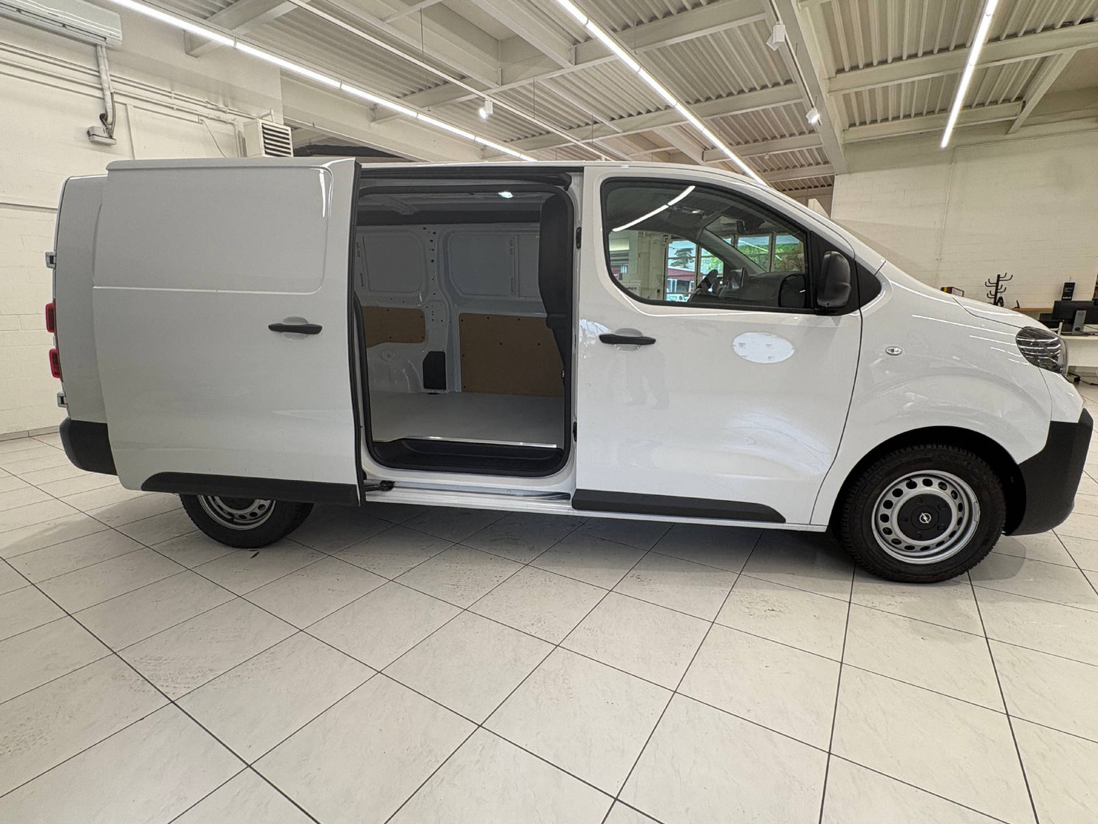 OPEL Vivaro Cargo XL 2.0 D 144 S/S, Diesel, Auto nuove, Manuale - 4