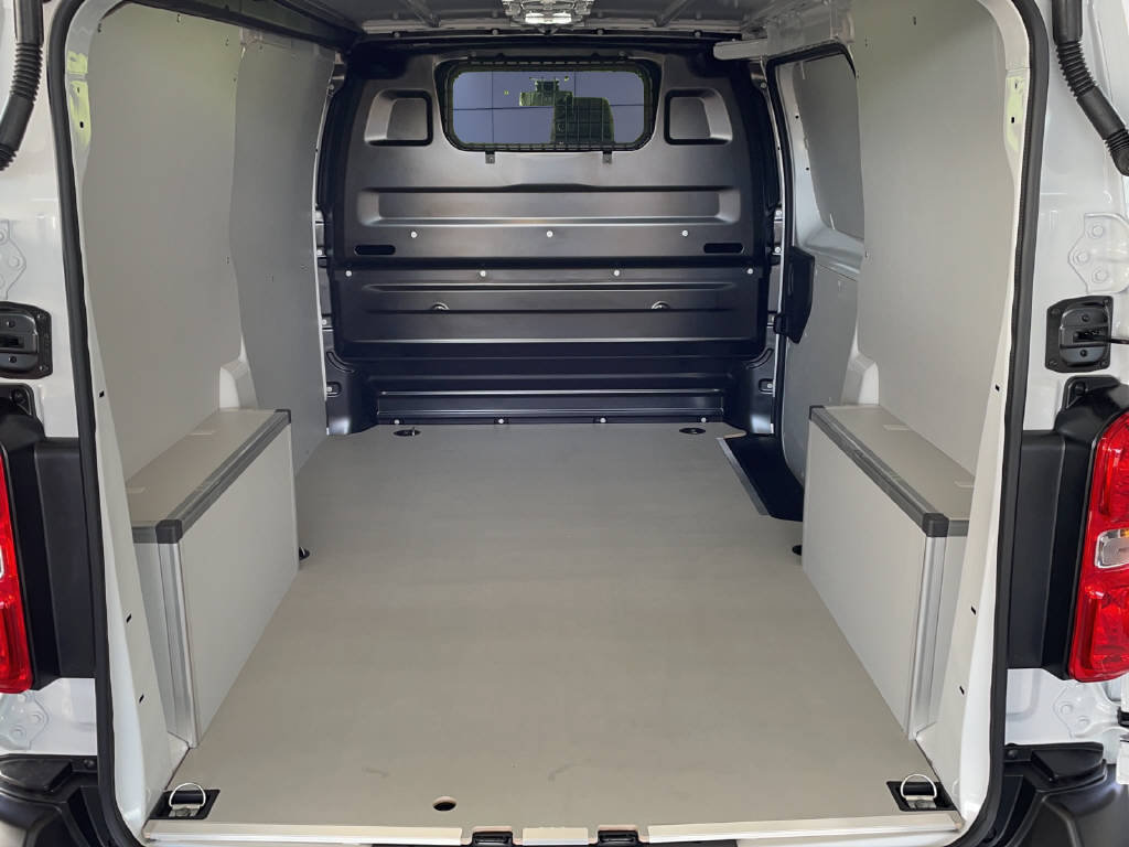 OPEL Vivaro Cargo 2.7 t M 2.0 D 144 PS S/S, Diesel, Occasion / Gebraucht, Handschaltung - 5
