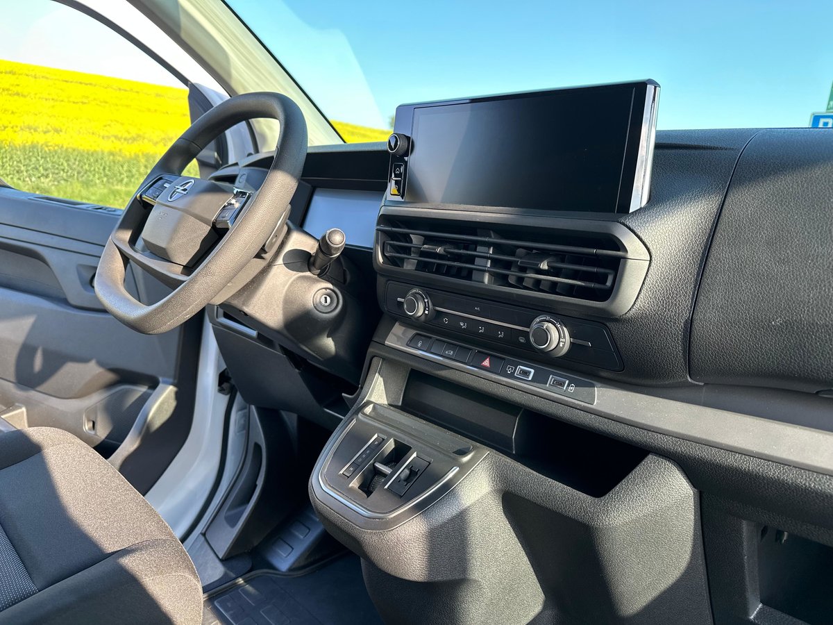 OPEL Vivaro Cargo 2.0 D s/s XL EN Aut., Diesel, Occasioni / Usate, Automatico - 2