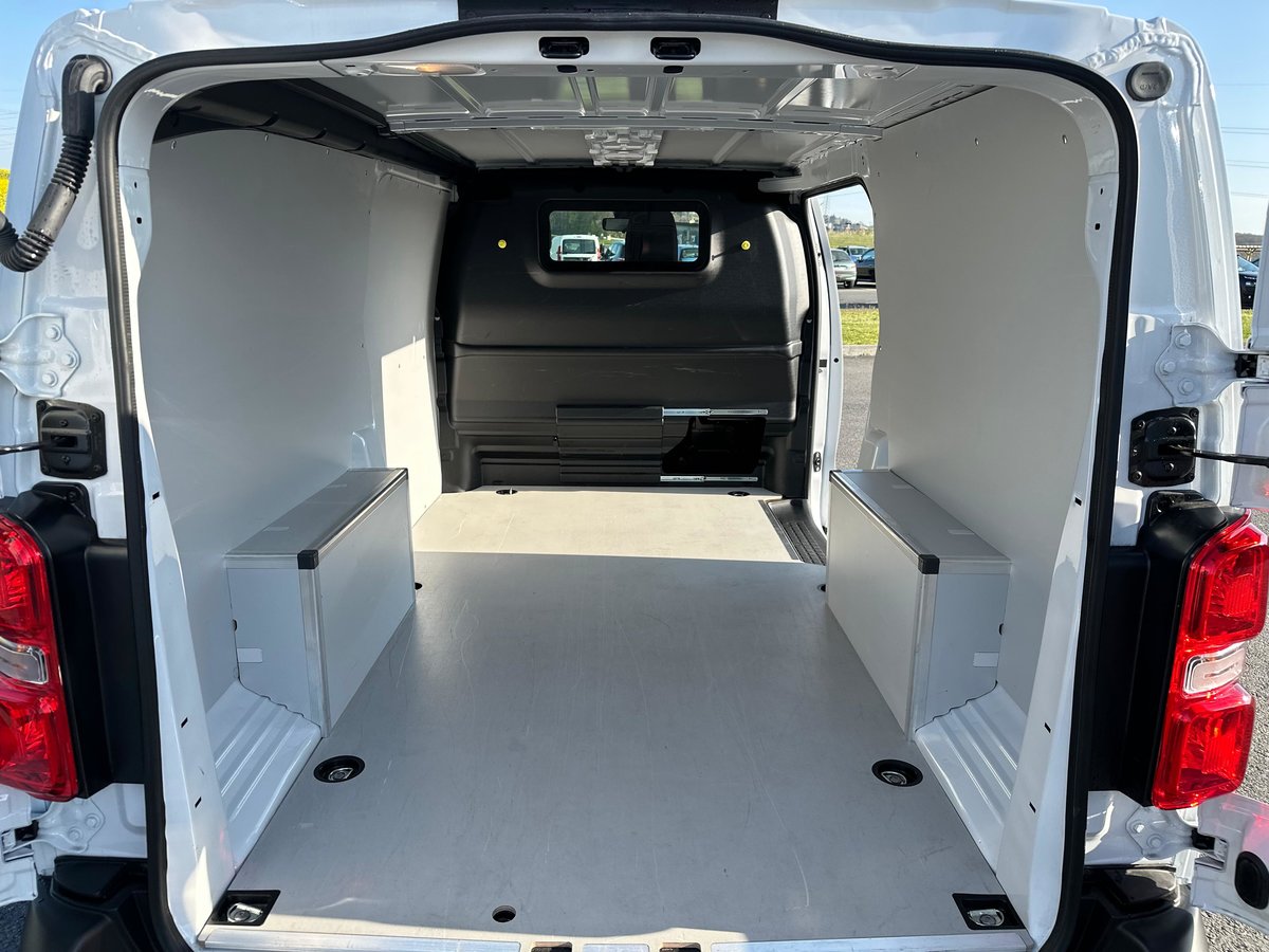 OPEL Vivaro Cargo 2.0 D s/s XL EN Aut., Diesel, Occasioni / Usate, Automatico - 3