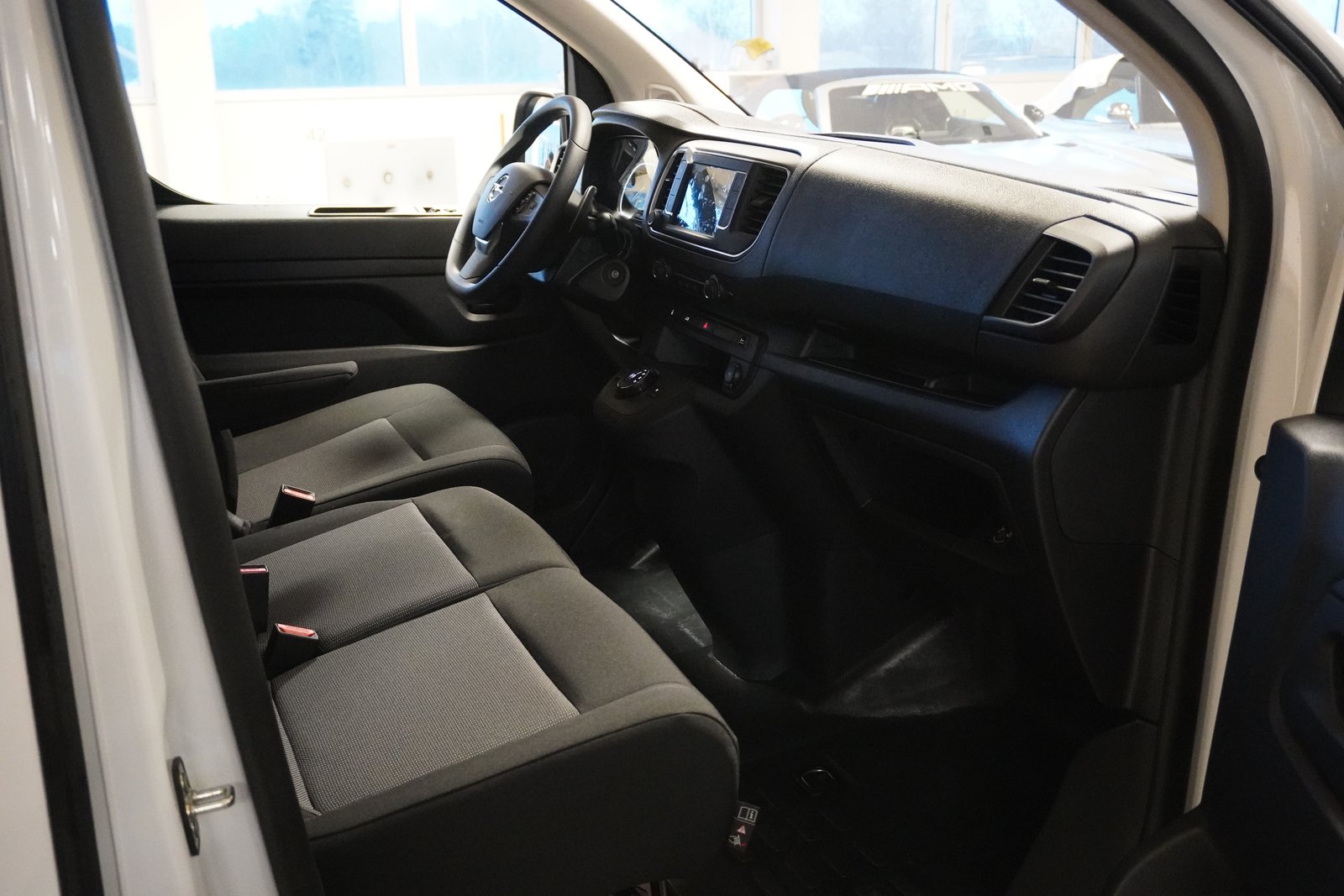 OPEL Vivaro Cargo 2.0 D s/s M, Diesel, Occasion / Utilisé, Automatique - 7