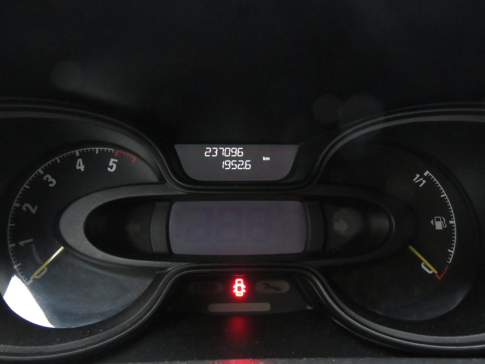 OPEL Vivaro 1.6 CDTI 2.7t L1H1, Diesel, Occasion / Gebraucht, Handschaltung - 6