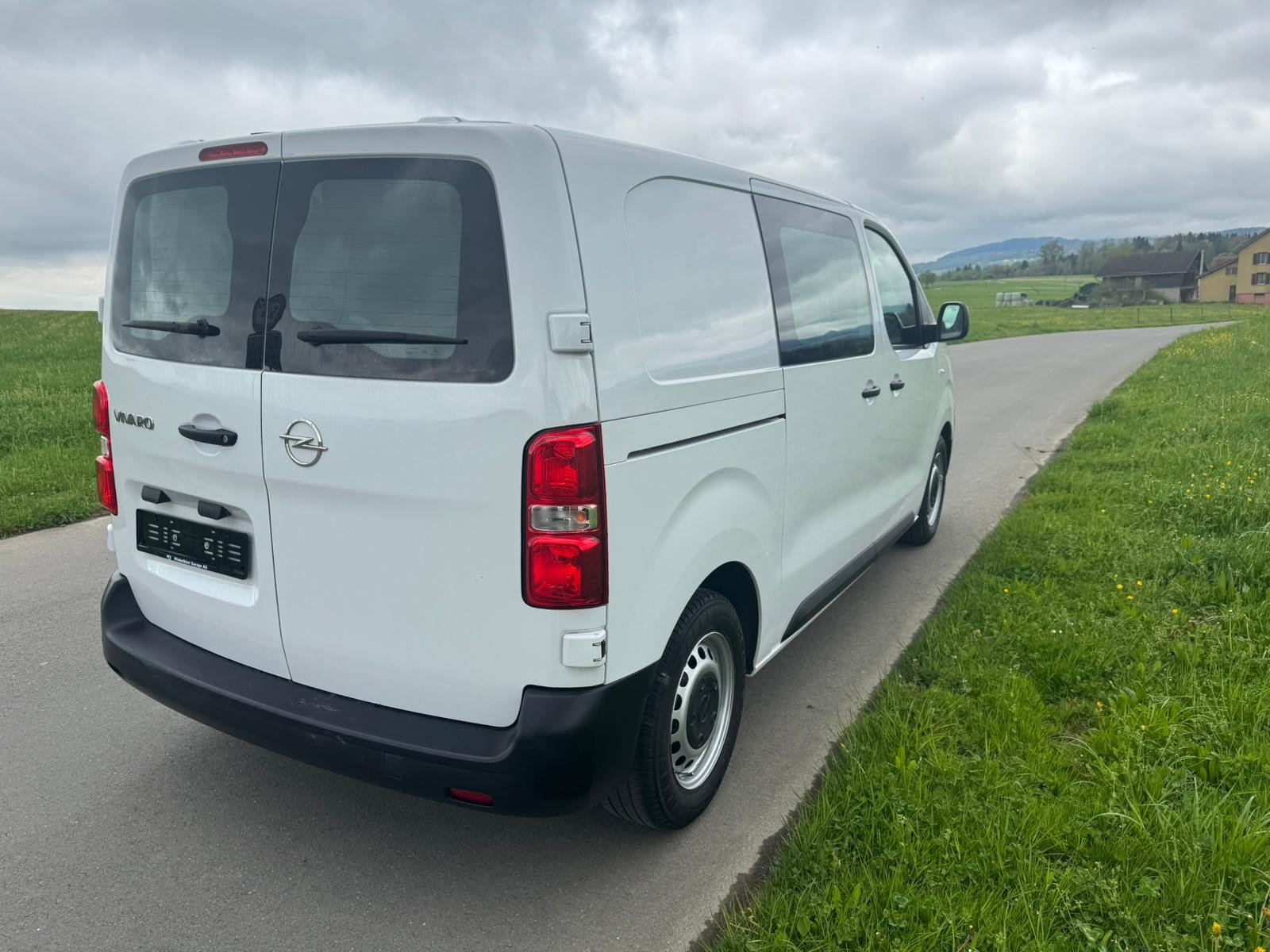 OPEL Vivaro Cargo 1.5 D s/s M, Diesel, Second hand / Used, Manual - 3
