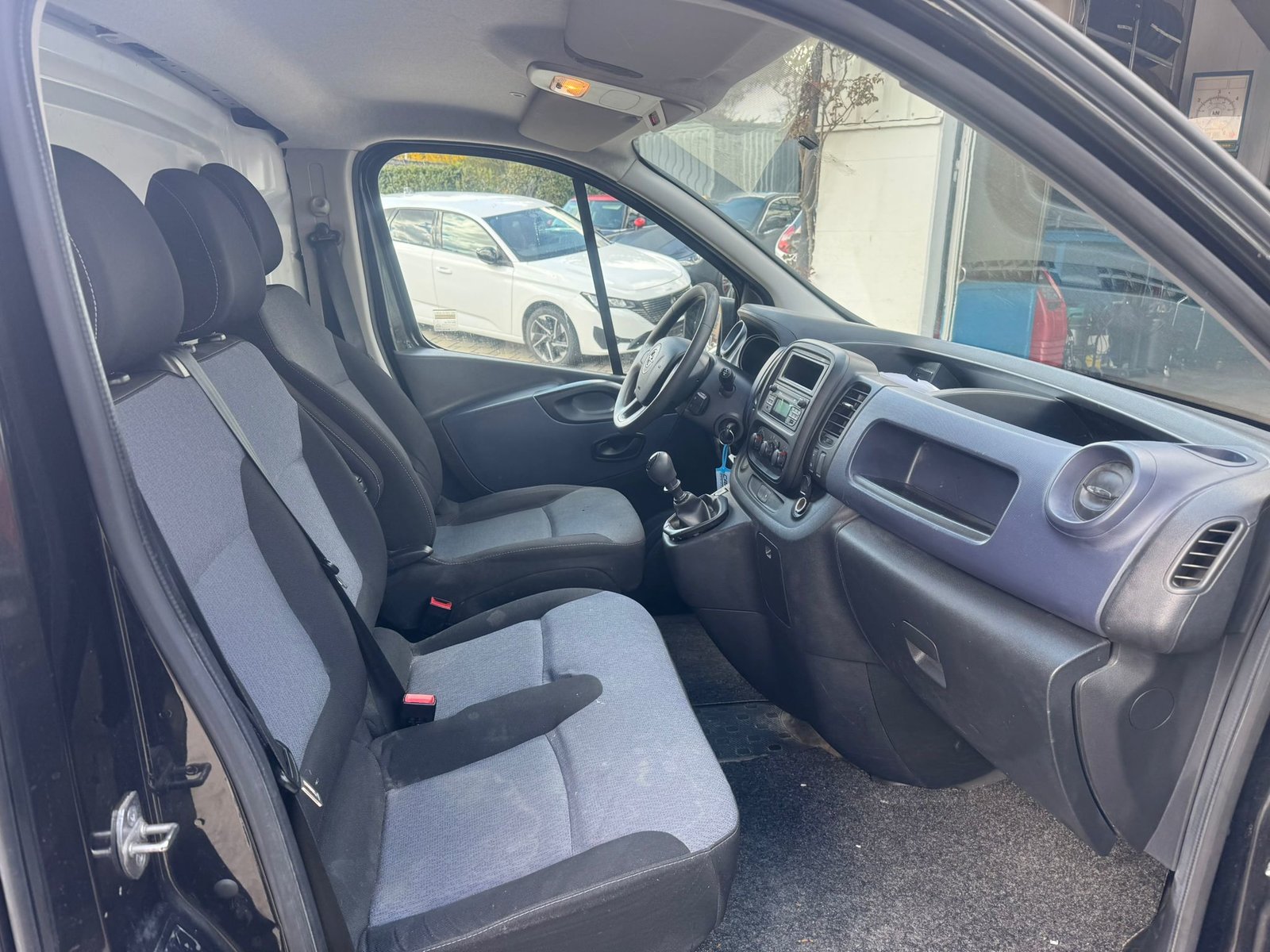 OPEL Vivaro 1.6 CDTI 2.9t L2H1, Diesel, Occasion / Utilisé, Manuelle - 7