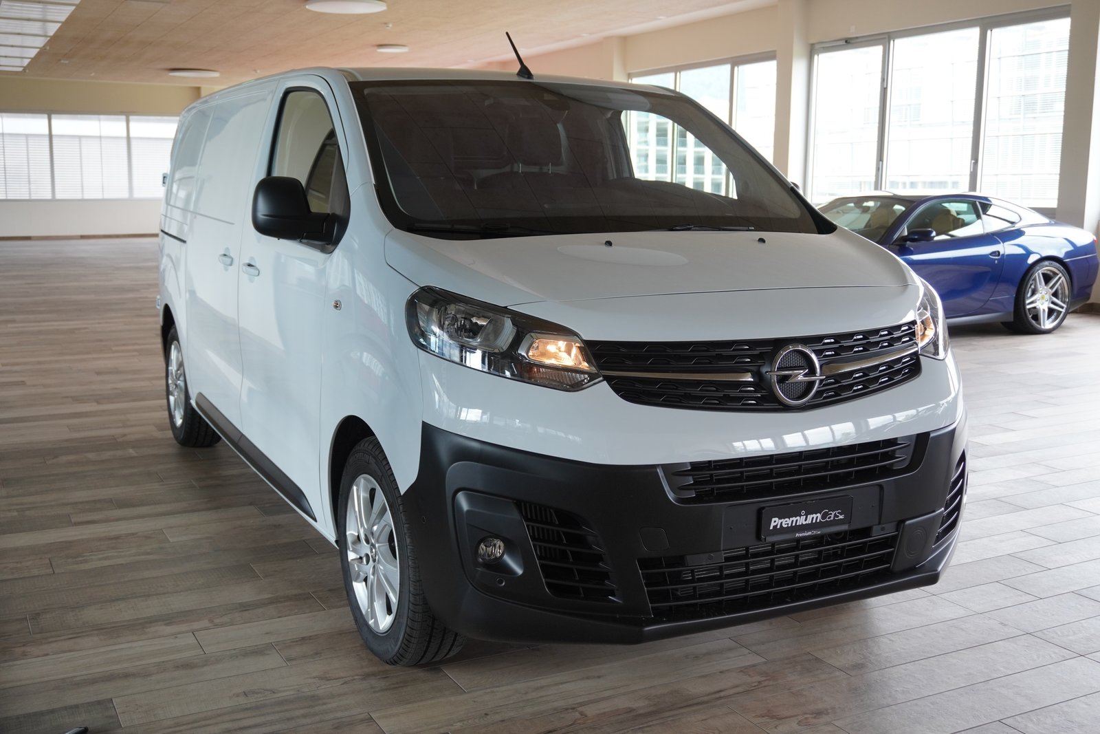 OPEL Vivaro Cargo 2.0 D s/s M, Diesel, Occasion / Gebraucht, Automatik - 3