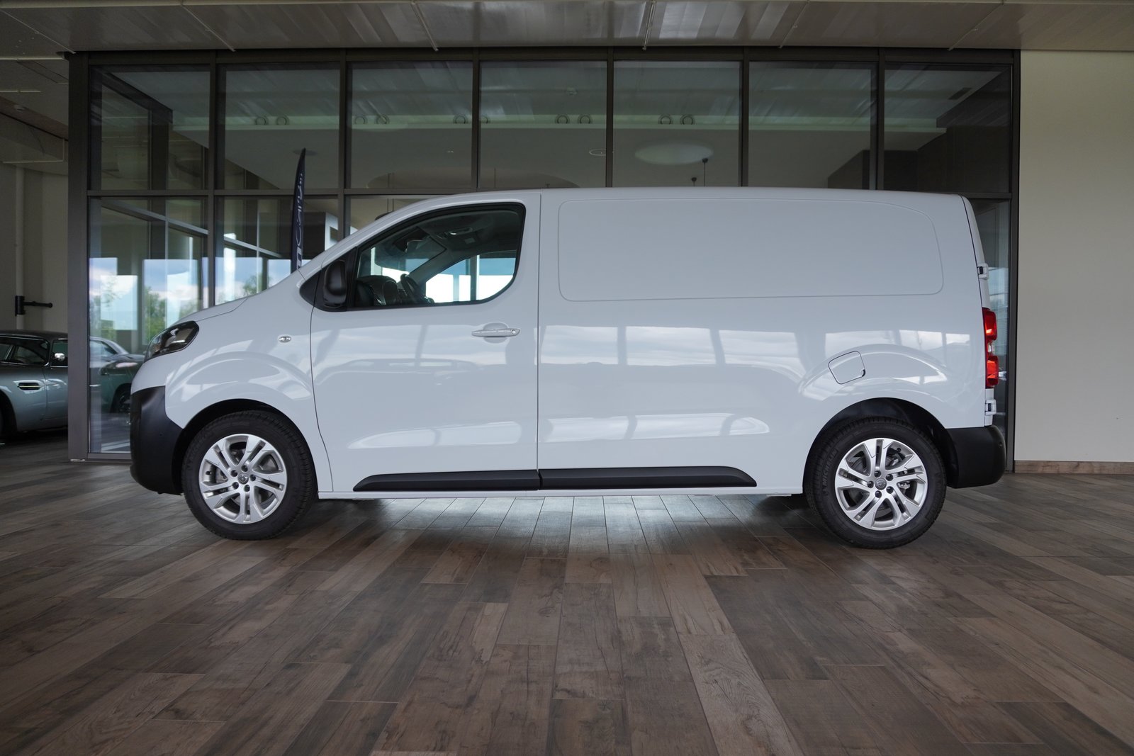 OPEL Vivaro Cargo 2.0 D s/s M, Diesel, Occasion / Gebraucht, Automatik - 7