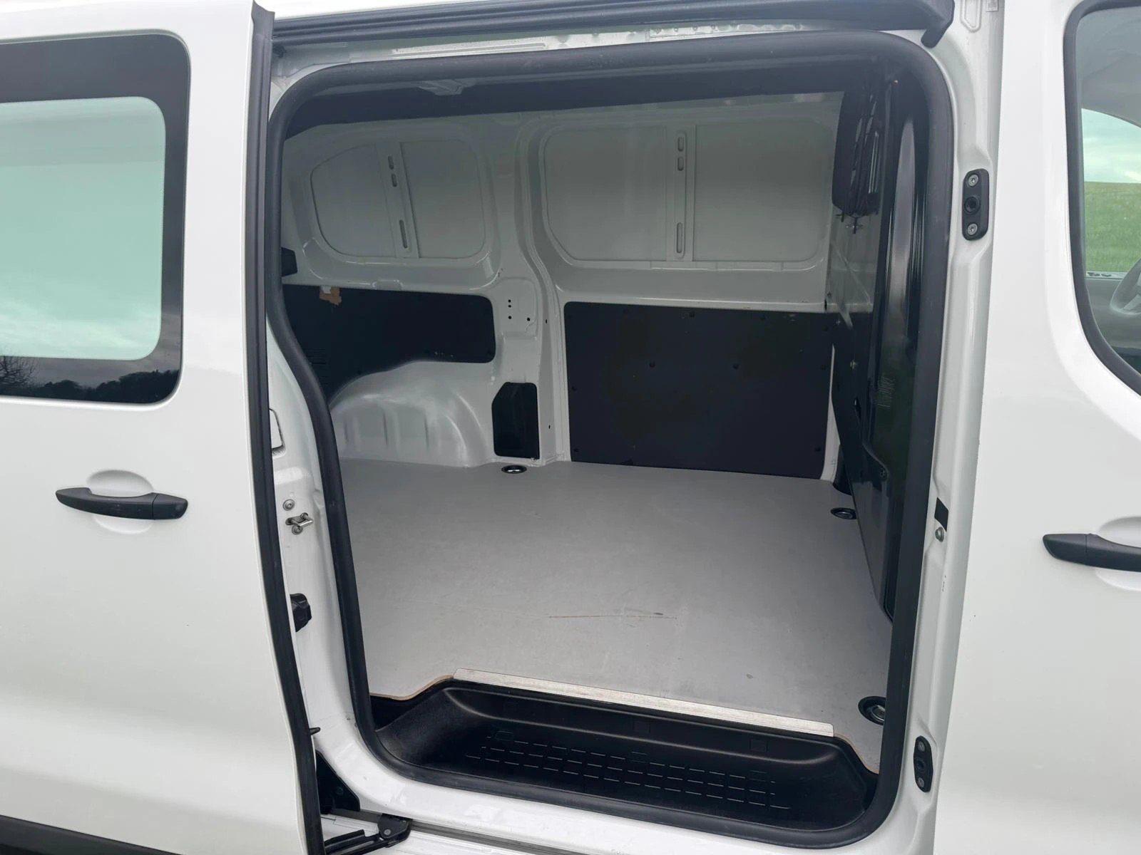 OPEL Vivaro Cargo 1.5 D s/s M, Diesel, Occasion / Utilisé, Manuelle - 4