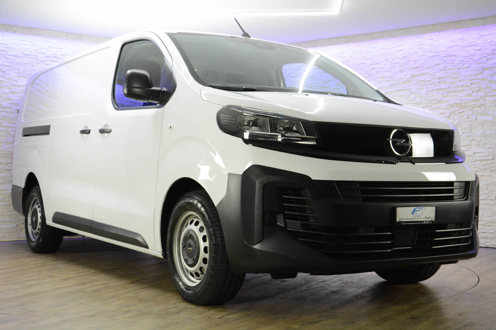 OPEL Vivaro Cargo XL 2.0 D 144 S/S, Diesel, Occasion / Utilisé, Automatique - 2