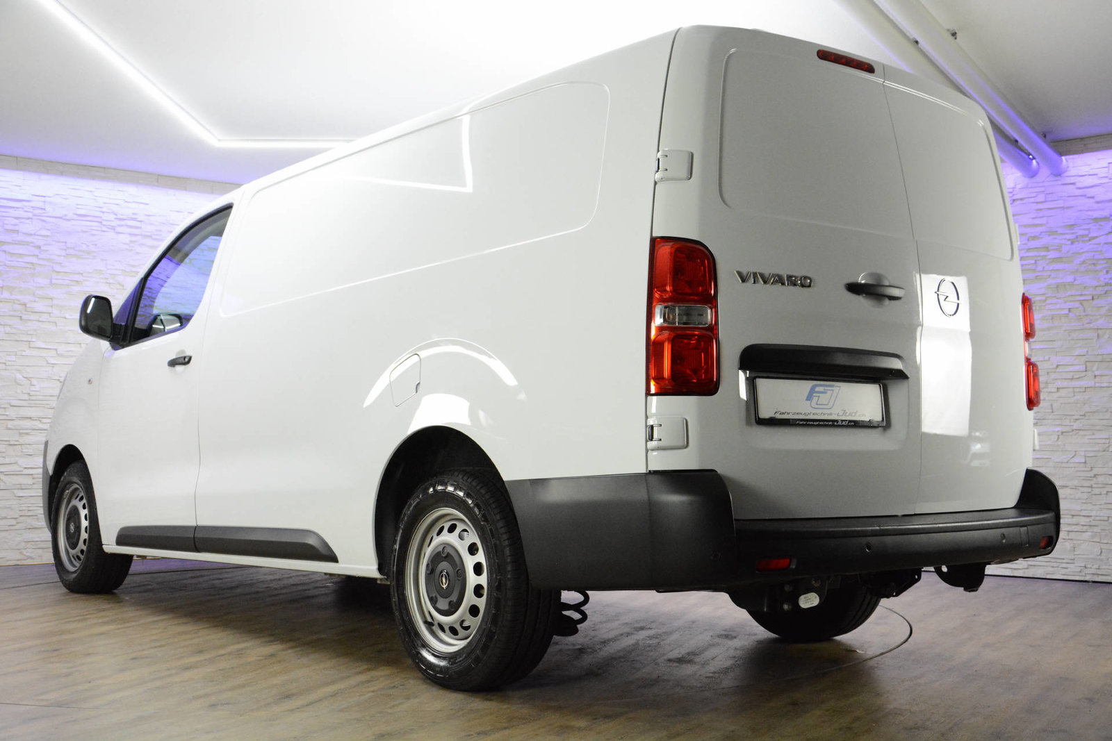 OPEL Vivaro Cargo XL 2.0 D 144 S/S, Diesel, Occasion / Utilisé, Automatique - 6